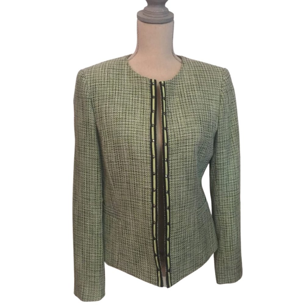 Tahari Jacket Green plaid sz 8